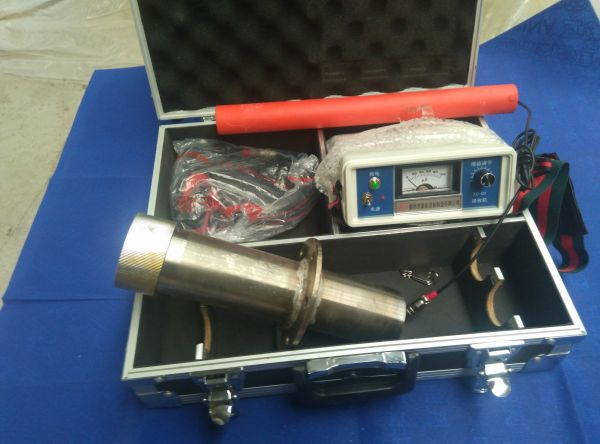 發(fā)射機(jī)與接收機(jī).jpg 發(fā)射機(jī)與接收機(jī).jpg